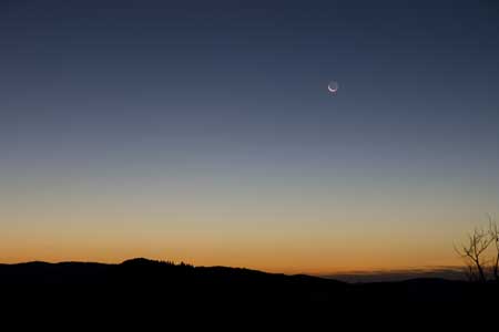 朝焼けと月 フリー写真素材 天体写真の世界